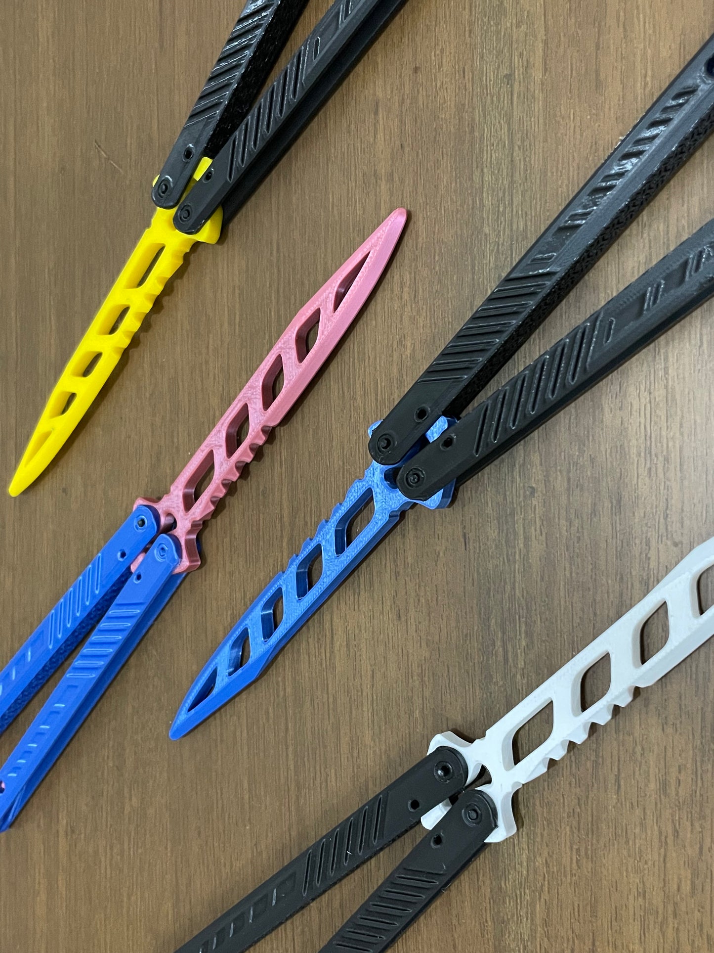 3D Printed Butterfly Knife (Toy) | Balisong | Hexentrix 3D